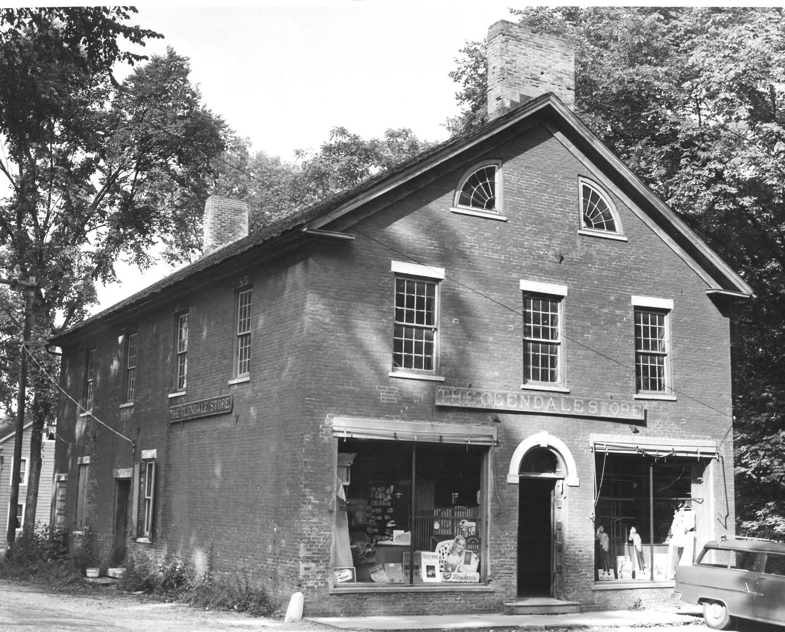 The Glendale Store.